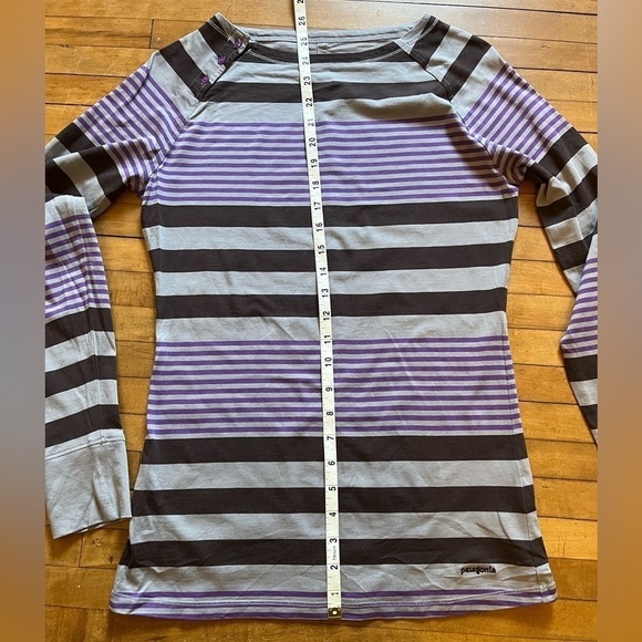 Patagonia Long Sleeves Tee Purple Striped Top Women’s S - Picture 4 of 12
